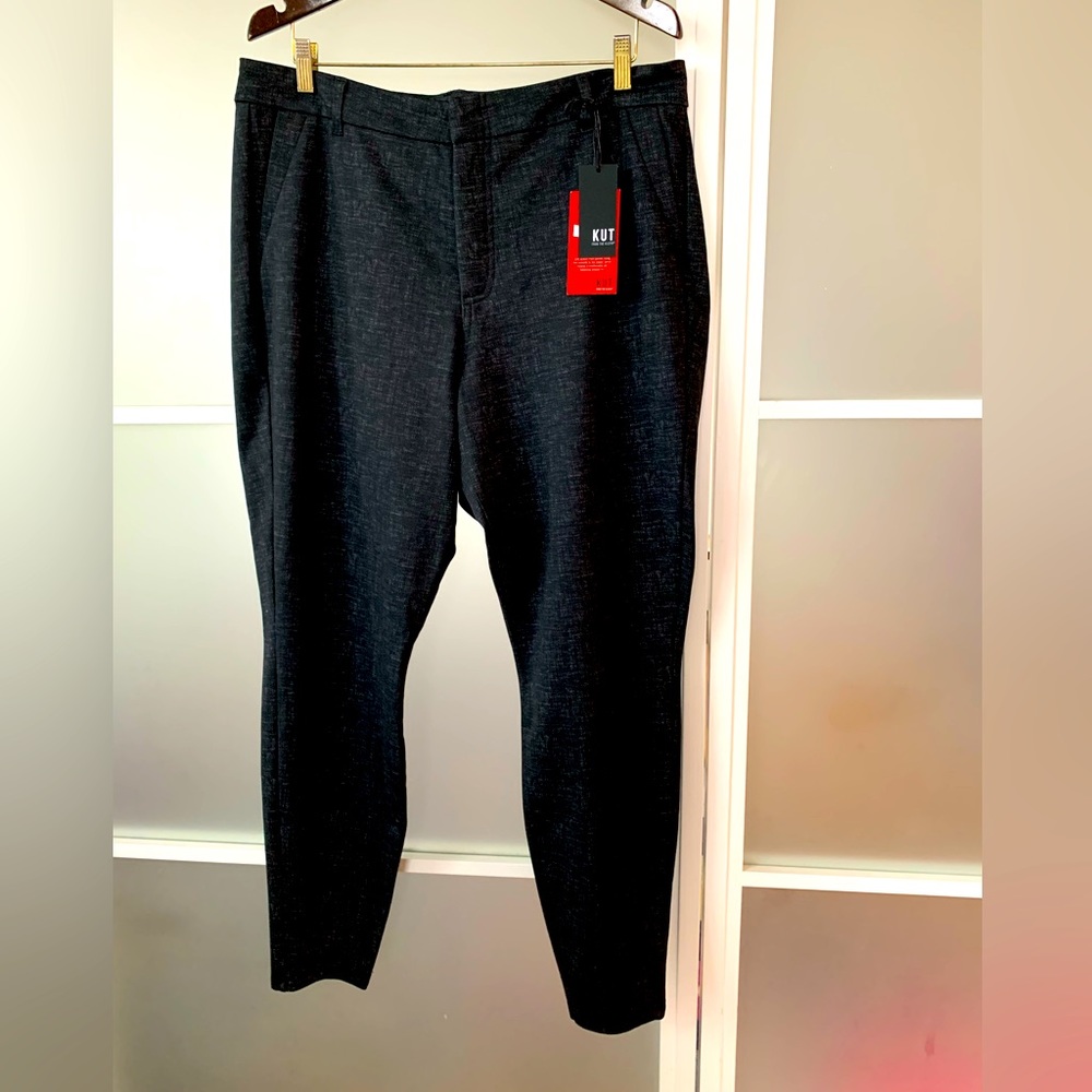 Kut from the Kloth black & grey stretch black trousers. 14W. NWT